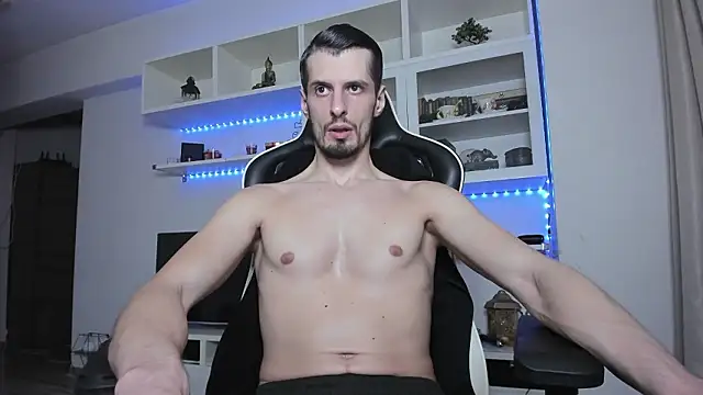 Snapshot of ToddClaytonn chatting on January 17, 7:50 pm ToddClaytonn online show from January 17, 7:50 pm