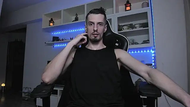 Snapshot of ToddClaytonn chatting on February 9, 12:53 pm ToddClaytonn online show from February 9, 12:53 pm