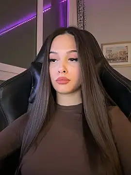 EricaWalls online show from January 16, 12:03 am