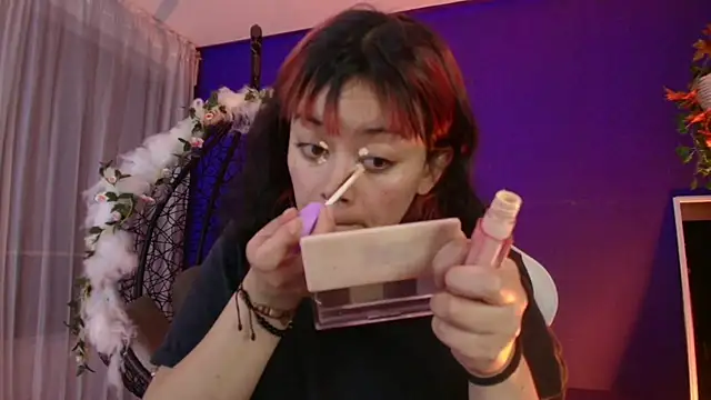 vanelope11 online show from March 12, 3:45 am