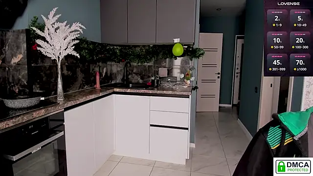 Black  bunny online show from April 5, 5:59 am