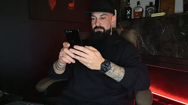 axxelrich  online show from November 25, 4:12 am