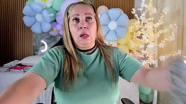 Danna topless online show from April 7, 12:05 pm