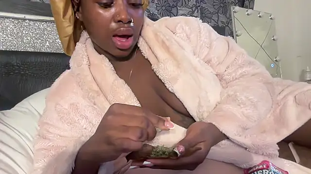 londonsfantasy online show from November 15, 9:39 am