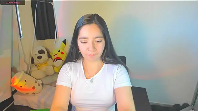 litle mily  online show from April 25, 9:56 pm