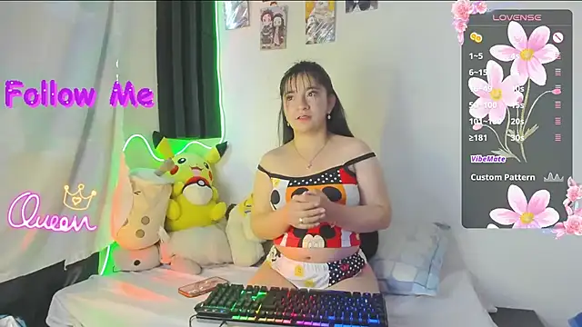 litle mily  online show from June 12, 10:08 pm