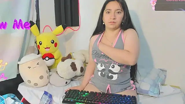 litle mily  online show from June 27, 12:22 pm