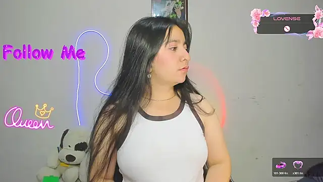 litle mily  online show from July 31, 10:14 am