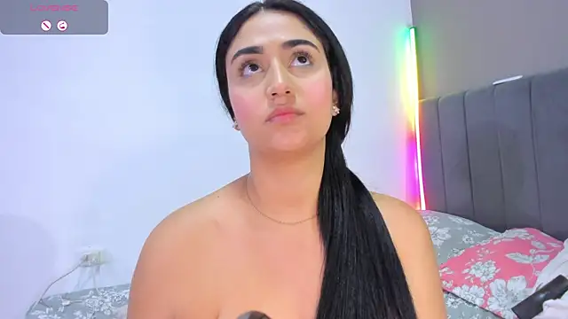 curvy jhacky online show from February 28, 5:04 am