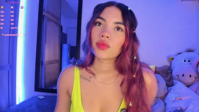 Snapshot of Lee_Ash chatting on January 10, 4:58 am Lee Ash online show from January 10, 4:58 am