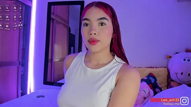 Lee Ash online show from March 14, 2:17 am