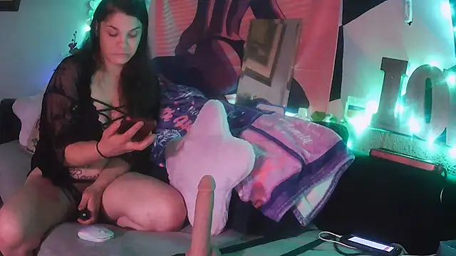 deziraestarz6969 online show from July 6, 3:14 am