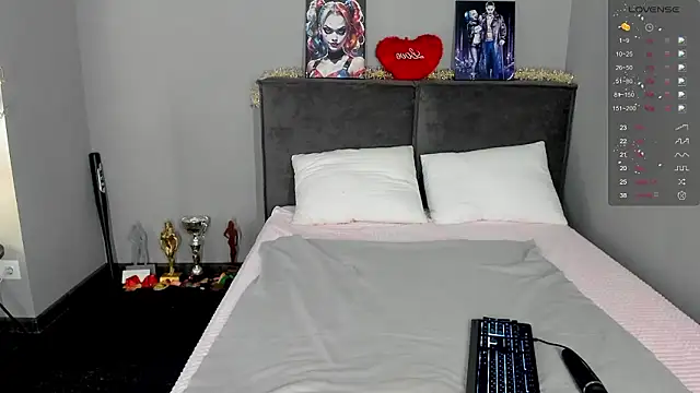 MuscleXXXBarbie online show from March 11, 8:53 am