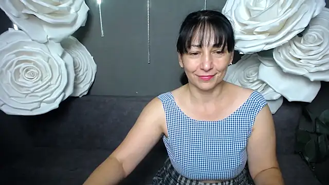 LiluGrants online show from July 13, 6:11 pm
