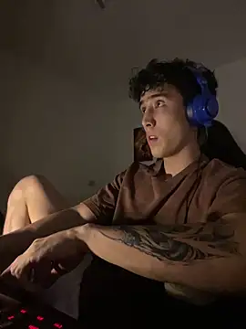 gojo satoru 18 online show from December 16, 6:29 am