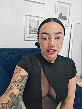 helena smith online show from February 9, 4:05 am