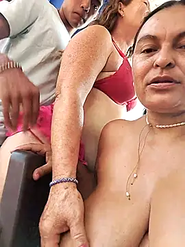 Horny-Mommy-Dirty online show from March 8, 2:32 pm