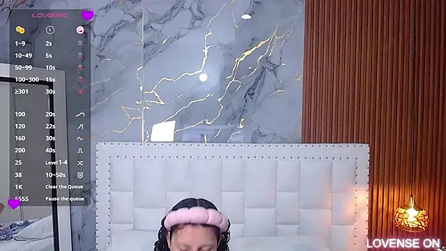 Beautifulskinny18 online show from March 11, 1:56 pm