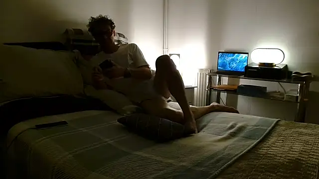 ImYourXtoy online show from March 23, 8:46 pm