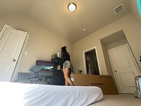 wynterheat online show from February 27, 9:48 pm