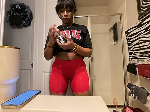 Snapshot of wynterheat chatting on May 26, 8:38 pm wynterheat online show from May 26, 8:38 pm