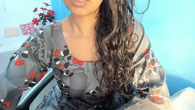 aarjulove online show from November 13, 12:37 pm