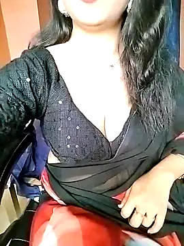 Snapshot of hot_Oliviaa chatting on March 2, 5:33 am hot Oliviaa online show from March 2, 5:33 am