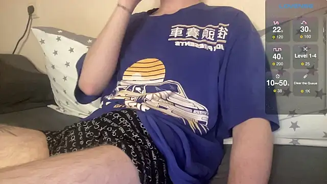 Snapshot of tyler_8x chatting on December 12, 6:21 pm tyler 8x online show from December 12, 6:21 pm