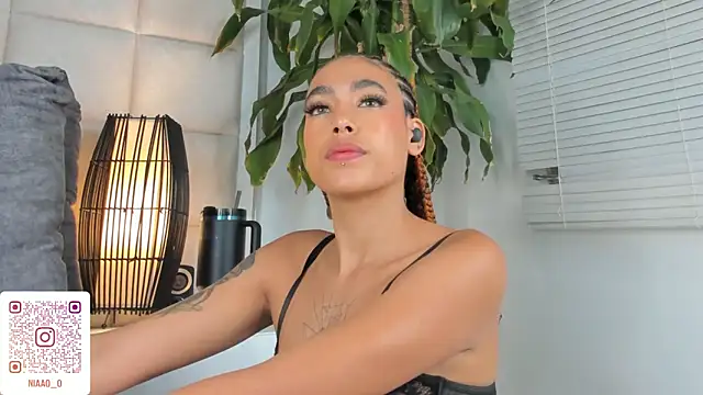 Nia Bunny online show from March 7, 4:55 pm