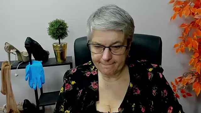 IrisDream online show from January 8, 10:59 am