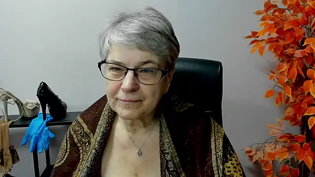 IrisDream online show from March 14, 10:18 am