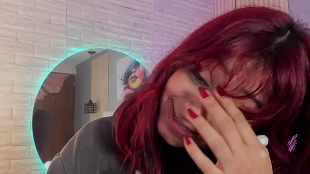 cloe  palmer online show from December 5, 3:28 pm