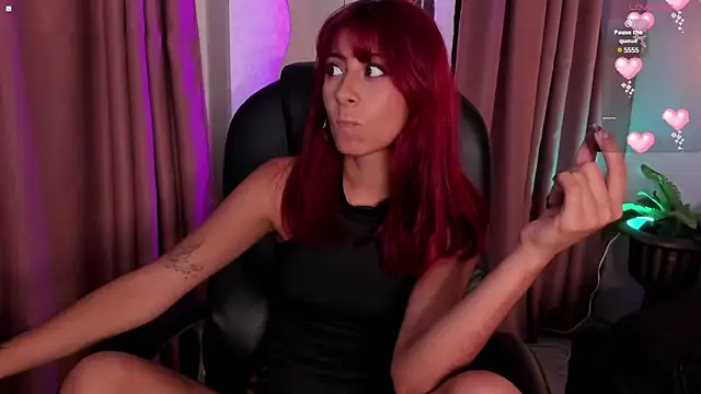 Snapshot of cloe__palmer chatting on March 10, 6:12 pm cloe palmer online show from March 10, 6:12 pm