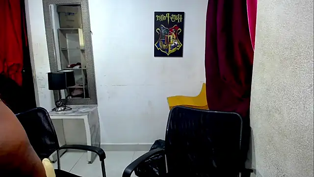 Snapshot of diabla_sexyboobs chatting on March 5, 9:55 pm diabla sexyboobs online show from March 5, 9:55 pm