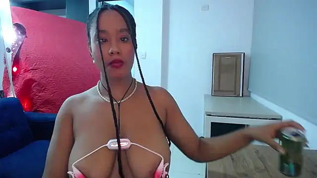 Snapshot of diabla_sexyboobs chatting on March 14, 5:02 am diabla sexyboobs online show from March 14, 5:02 am