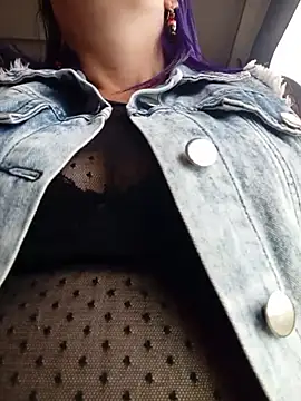 sophie banger online show from March 31, 6:41 pm