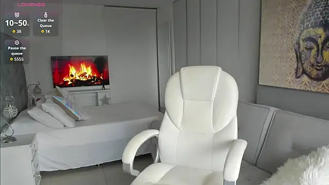 Missbeloved online show from December 18, 9:54 pm