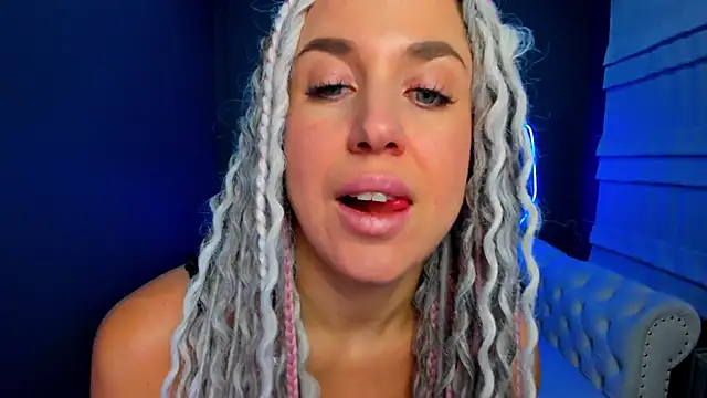 rock n roxy online show from November 17, 1:33 am