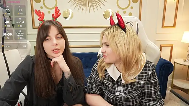 Snapshot of Alisa054 chatting on December 24, 11:00 pm Alisa054 online show from December 24, 11:00 pm