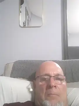 Snapshot of dickinyouto chatting on June 25, 5:39 pm dickinyouto online show from June 25, 5:39 pm