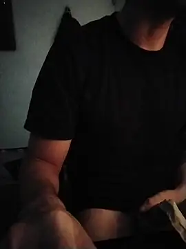 Snapshot of Marlonforyou chatting on November 8, 3:23 pm Marlonforyou online show from November 8, 3:23 pm