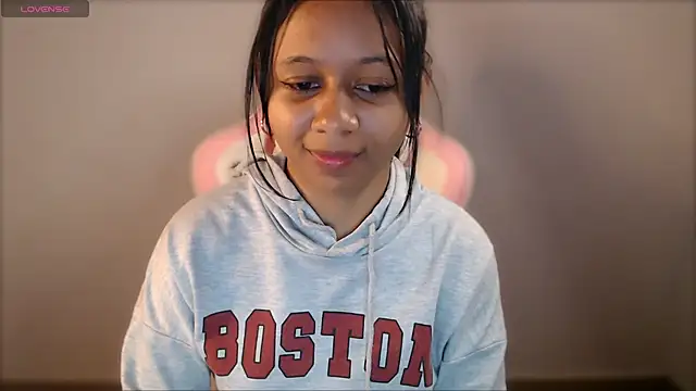 Snapshot of Natasha_mh2 chatting on February 20, 1:46 am Natasha mh2 online show from February 20, 1:46 am