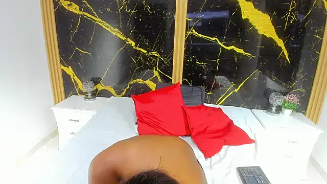 CarlieLyn online show from February 25, 7:34 pm