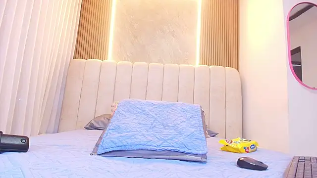 kata hazel online show from April 16, 7:14 pm