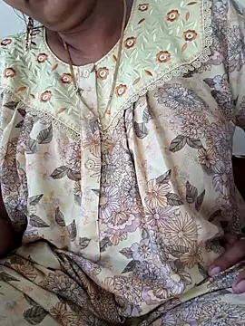 samitasharma online show from April 10, 3:23 am