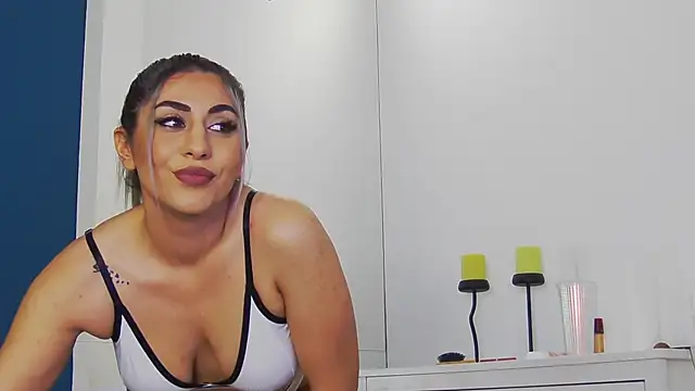 CelineMeyerr online show from November 7, 6:35 am