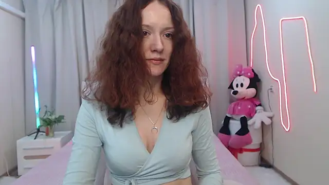BarbaraStily online show from May 15, 7:26 am
