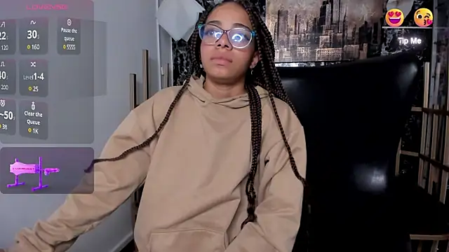 Abigail Wilson  online show from March 15, 9:19 am