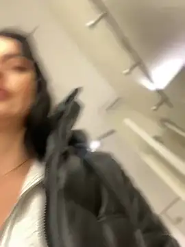 Roxana-Sexy online show from February 6, 5:12 am