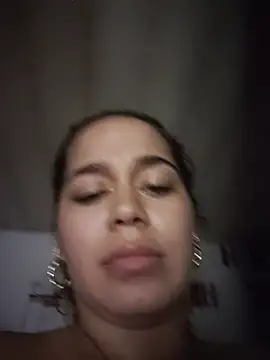 LaurenWelly  online show from July 10, 9:45 am
